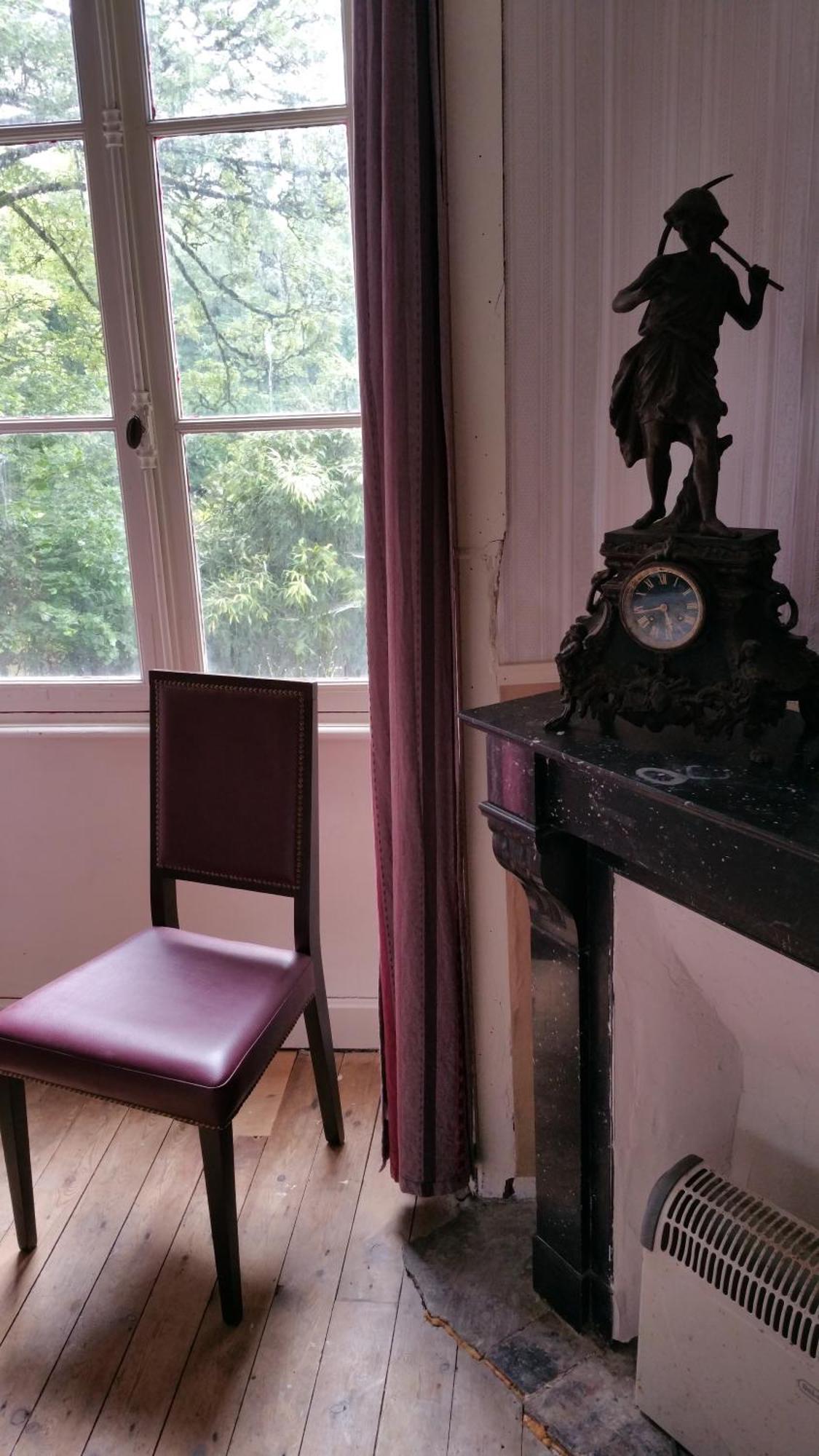 Chateau De Bellefond Lagrauliere ภายนอก รูปภาพ