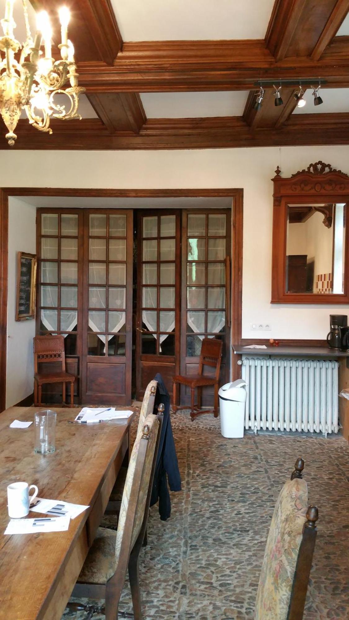 Chateau De Bellefond Lagrauliere ภายนอก รูปภาพ